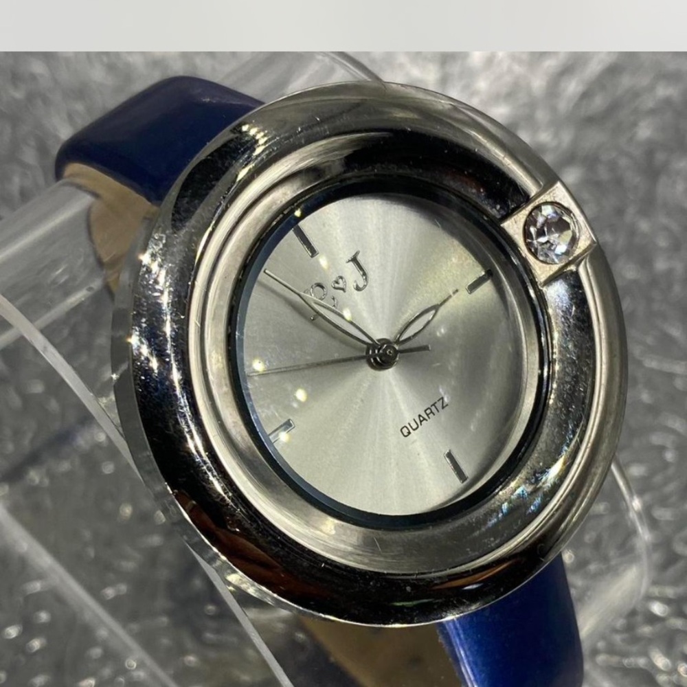 Designer ^^^Silver / Electric Blue Quartz watch *** - Picture 3 of 8